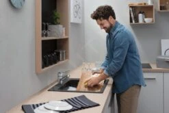 Hansgrohe Focus M42 - Spültischarmatur M421-H100, Verchromt 71808000 -Hansgrohe Verkaufsgeschäft be8238b56a2ed3016ce6809c