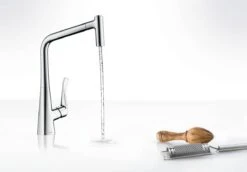 Hansgrohe Metris New - Spültisch Einhebelmischer 320 Mit Ausziehbarer Geschirrbrause, Edelstahl 14820800 -Hansgrohe Verkaufsgeschäft d89c109ae8fcf368baf6eed0