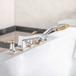 Hansgrohe Metropol Classic - 4-Loch-Badewannenarmatur Für Wannenrand Mit Hebelgriff, Chrom/Gold 31441090 -Hansgrohe Verkaufsgeschäft fdedb7cab81331999e351474